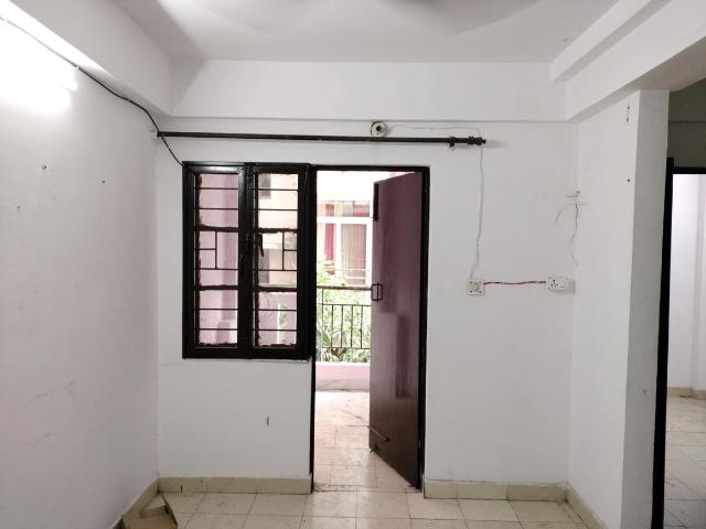 1 BHK Apartment in Sector 23B Dwarka for rent New Delhi. The reference number is 21158796