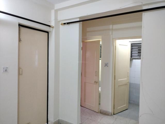 1 BHK Apartment in Sector 23B Dwarka for resale New Delhi. The reference number is 17868249