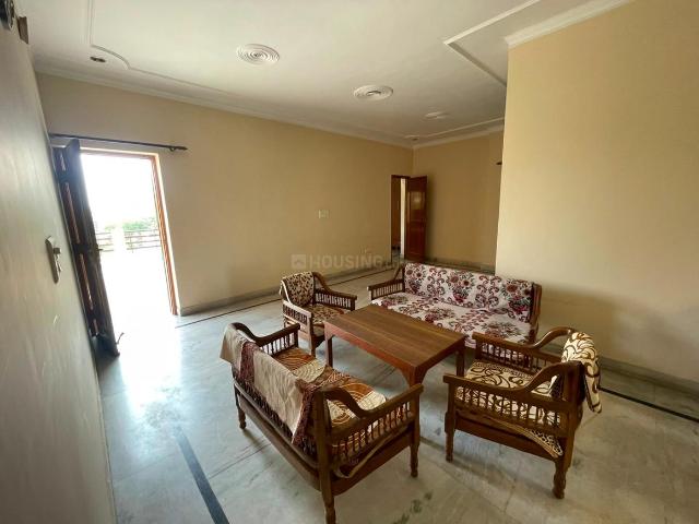 1 BHK Apartment in Sector 33 for rent Gurgaon. The reference number is 20766372