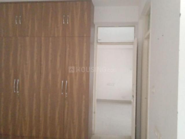 1 BHK Apartment in Sector 33 for rent Sohna. The reference number is 20718117