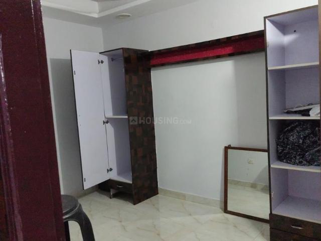 1 BHK Apartment in Sector 44 for rent Noida. The reference number is 20619510