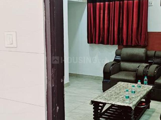 1 BHK Apartment in Sector 44 for rent Noida. The reference number is 20784002