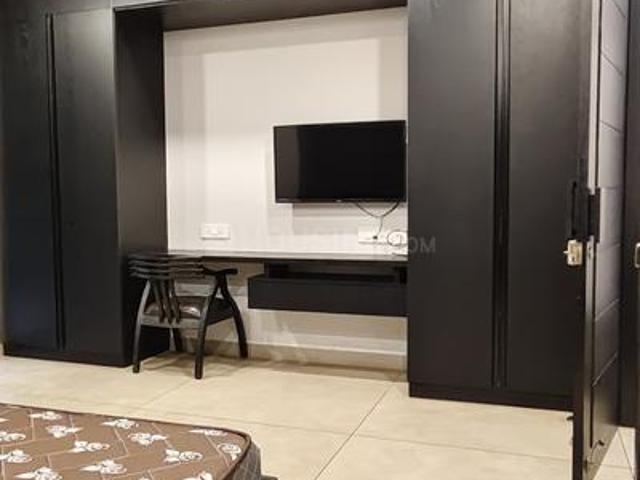 1 BHK Apartment in Sector 43 for rent Gurgaon. The reference number is 20763881