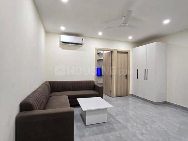 1 BHK Apartment in Sector 43 for rent Gurgaon. The reference number is 21338141