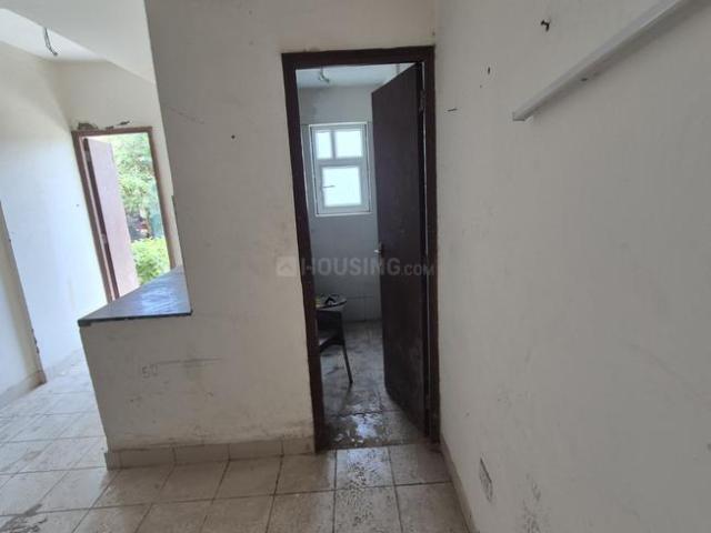 1 BHK Apartment in Sector 57 for resale Gurgaon. The reference number is 20743921