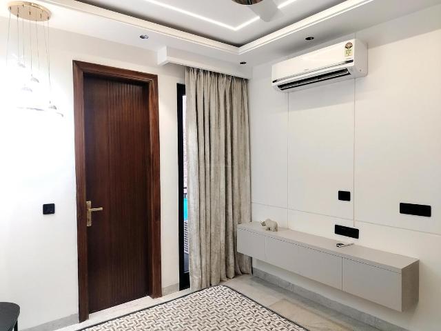 1 BHK Apartment in Sector 52 for rent Gurgaon. The reference number is 19888960