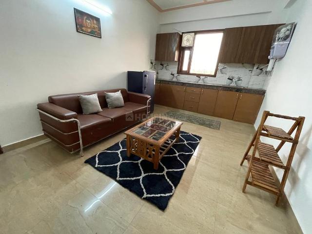 1 BHK Apartment in Sector 52 for rent Gurgaon. The reference number is 20900124