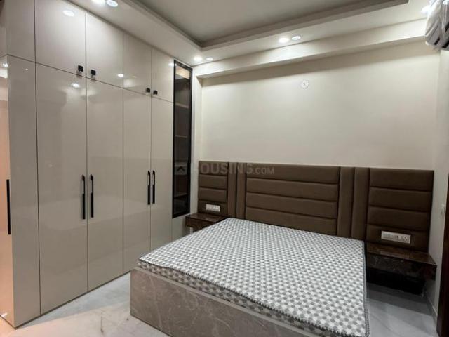 1 BHK Apartment in Sector 52 for rent Gurgaon. The reference number is 20252469