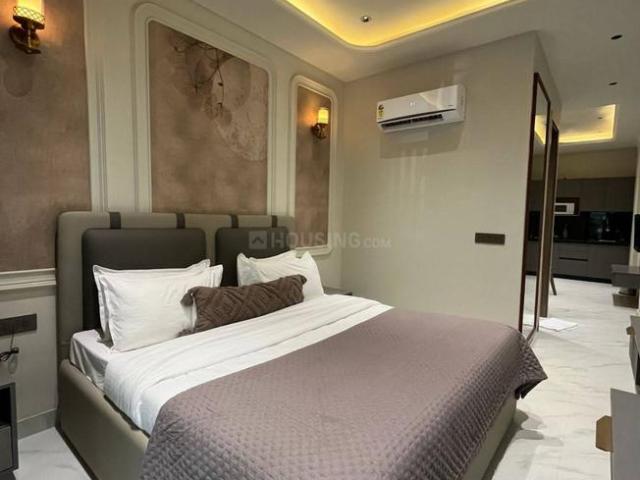 1 BHK Apartment in Sector 62 for rent Noida. The reference number is 20647487