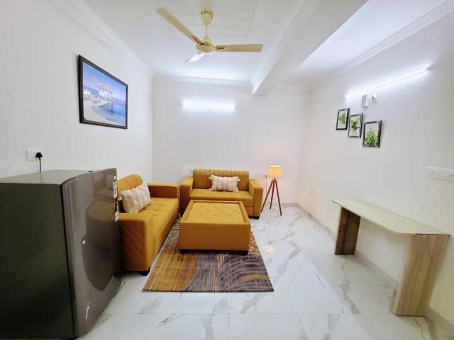 1 BHK Apartment in Sector 62 for rent Noida. The reference number is 20756512