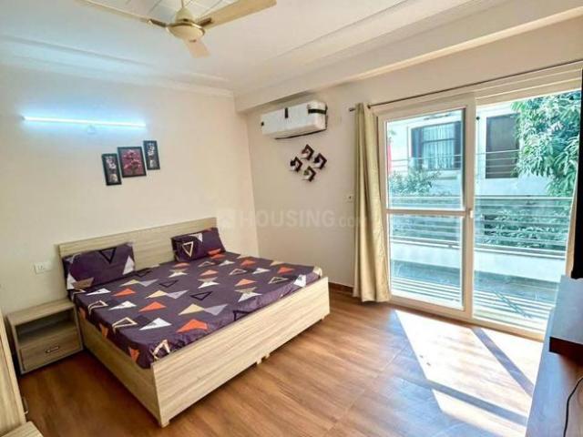 1 BHK Apartment in Sector 62 for rent Noida. The reference number is 20784108