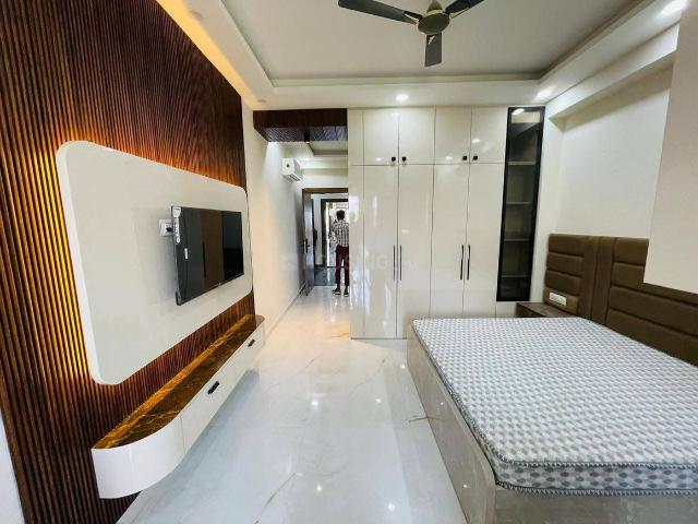 1 BHK Apartment in Sector 62 for rent Noida. The reference number is 20884912