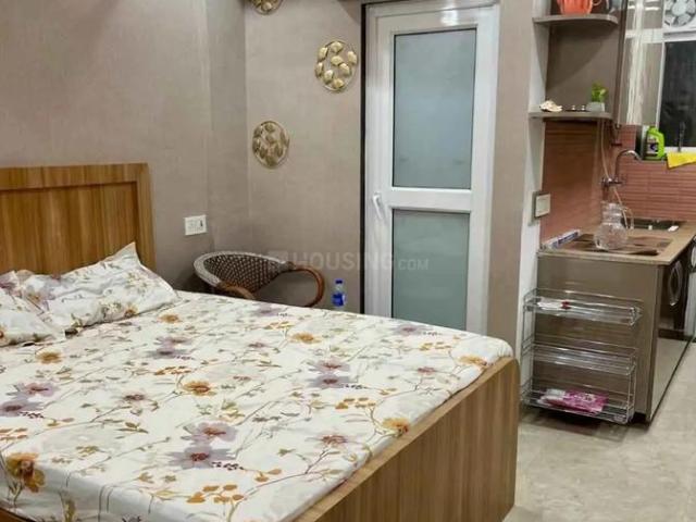 1 BHK Apartment in Sector 62 for rent Noida. The reference number is 20911626
