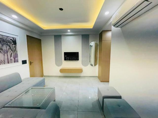 1 BHK Apartment in Sector 62 for rent Noida. The reference number is 20969272