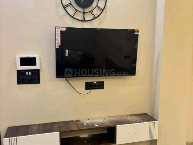 1 BHK Apartment in Sector 62 for rent Noida. The reference number is 21095777