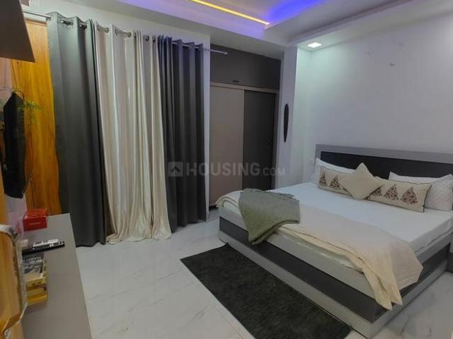 1 BHK Apartment in Sector 62 for rent Noida. The reference number is 21295504