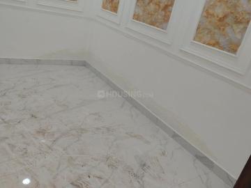 1 BHK Apartment in Sector 72 for resale Noida. The reference number is 19953489