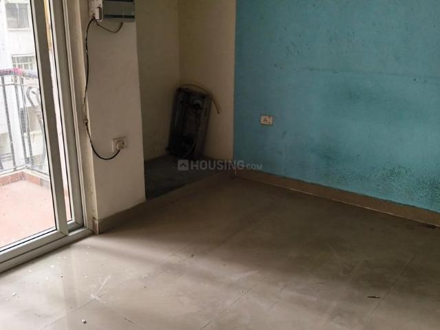 1 BHK Apartment in Sector 77 for rent Noida. The reference number is 21035808