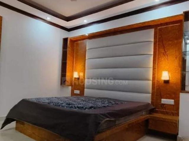 1 BHK Apartment in Sector 79 for rent Noida. The reference number is 21088549