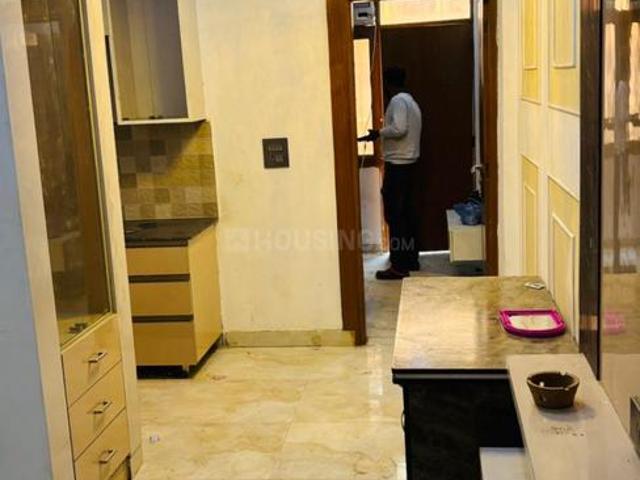 1 BHK Apartment in Sector 73 for rent Noida. The reference number is 21007959