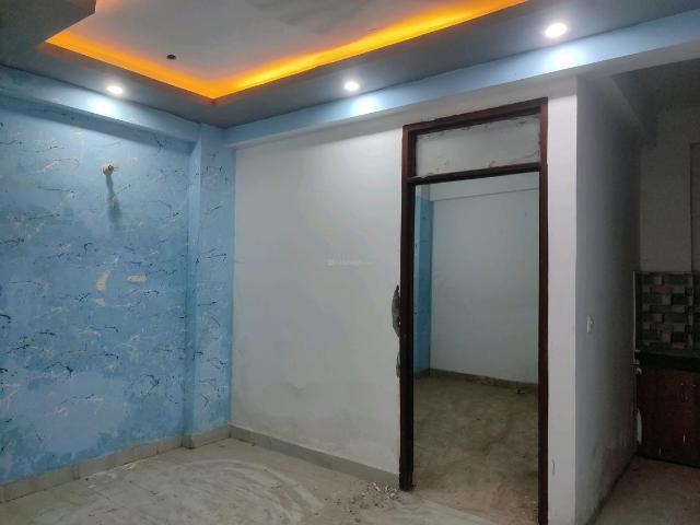 1 BHK Apartment in Sector 73 for resale Noida. The reference number is 16410849