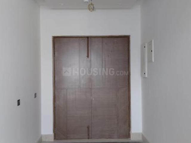1 BHK Apartment in Sector 73 for resale Noida. The reference number is 19337859