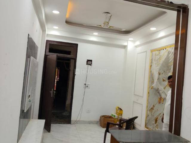 1 BHK Apartment in Sector 73 for resale Noida. The reference number is 20744067