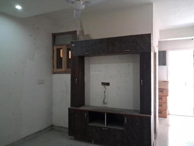 1 BHK Apartment in Sector 74 for resale Noida. The reference number is 21093798