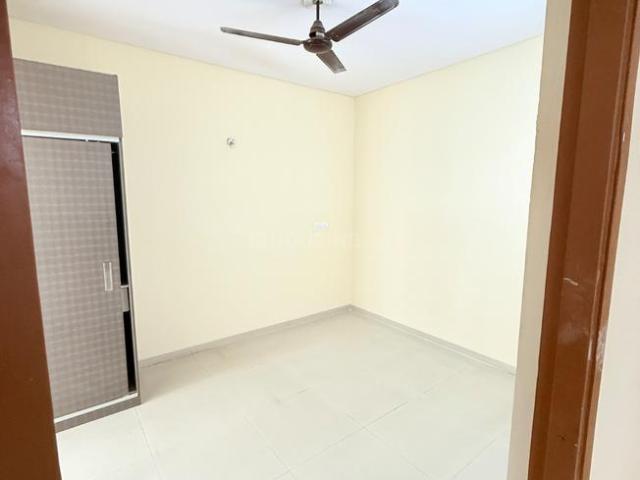 1 BHK Apartment in Sector 89A for resale Gurgaon. The reference number is 19573664