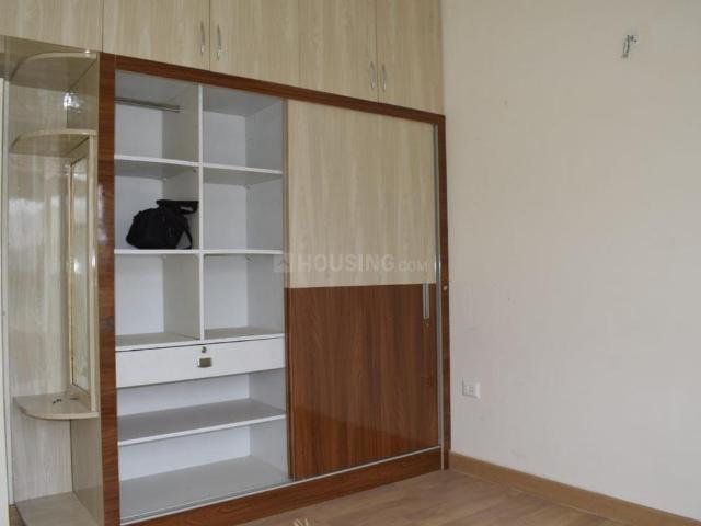 1 BHK Apartment in Sector 82 for rent Faridabad. The reference number is 21198376