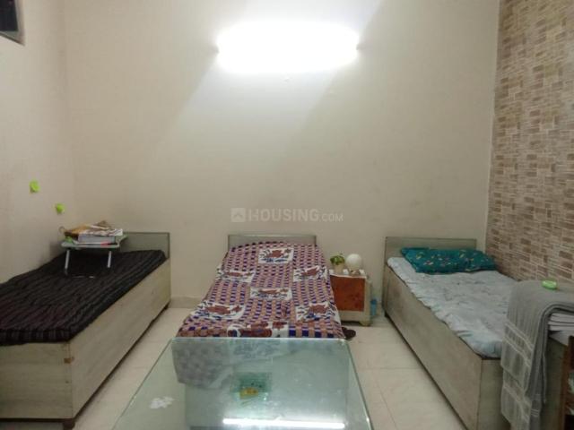 1 BHK Apartment in Shakarpur Khas for rent New Delhi. The reference number is 17692878