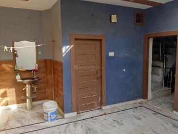 1 BHK Apartment in Shastri Nagar for rent Meerut. The reference number is 14875955