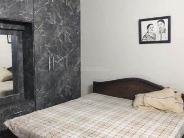 1 BHK Apartment in Shastri Nagar for resale Ghaziabad. The reference number is 18149538