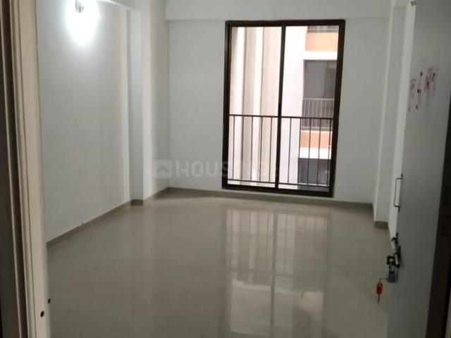 1 BHK Apartment in Shela for resale Ahmedabad. The reference number is 21327852
