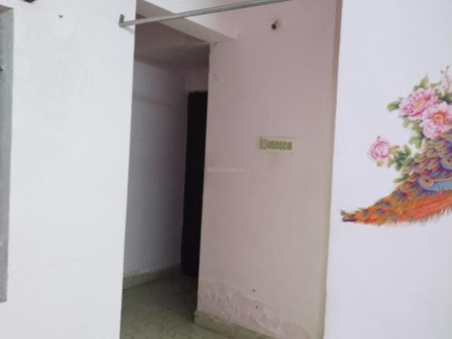 1 BHK Apartment in Sholinganallur for rent Chennai. The reference number is 8678682