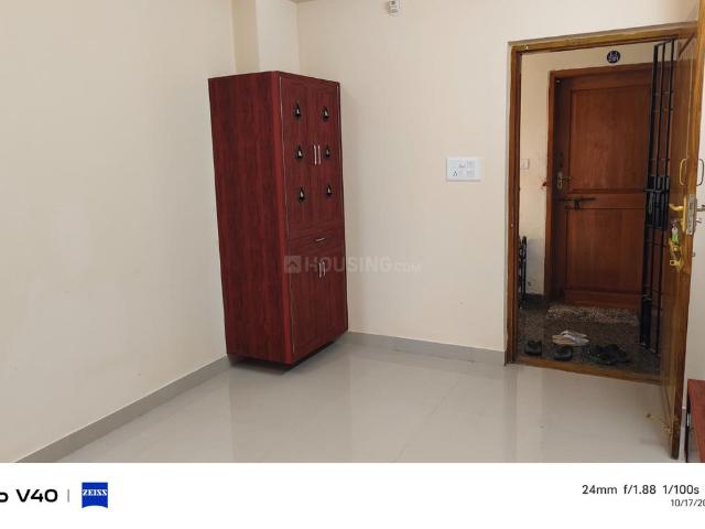 1 BHK Apartment in Sholinganallur for rent Chennai. The reference number is 21334354