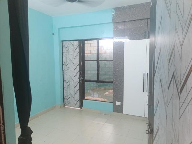 1 BHK Apartment in Siddharth Vihar for rent Ghaziabad. The reference number is 20654943