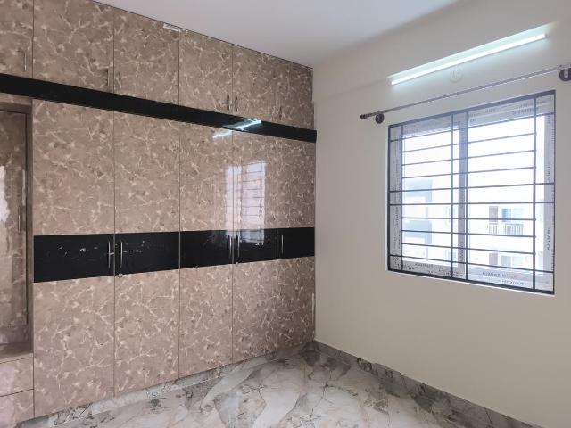 1 BHK Apartment in Singasandra for rent Bengaluru. The reference number is 20954145