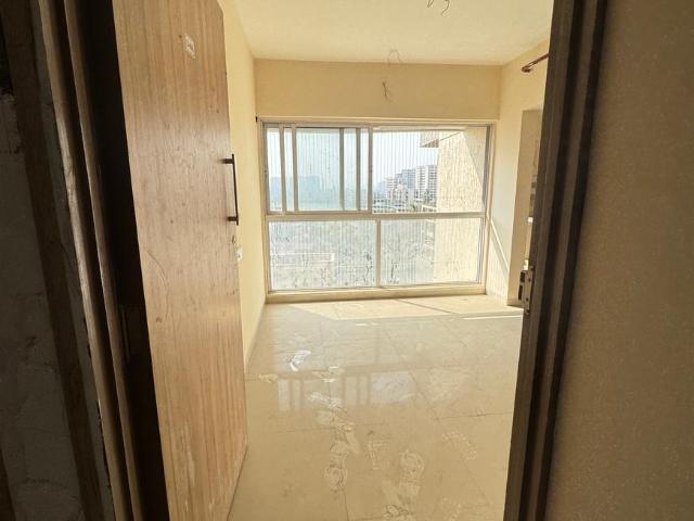 1 BHK Apartment in Sion for resale Mumbai. The reference number is 18015306