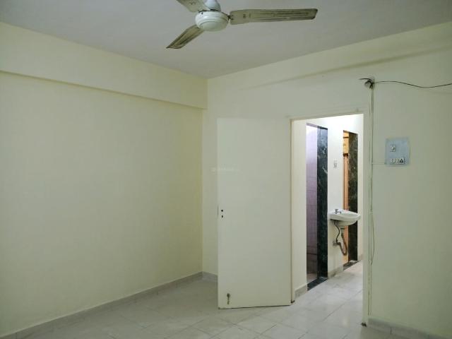 1 BHK Apartment in Sion for resale Mumbai. The reference number is 18718434
