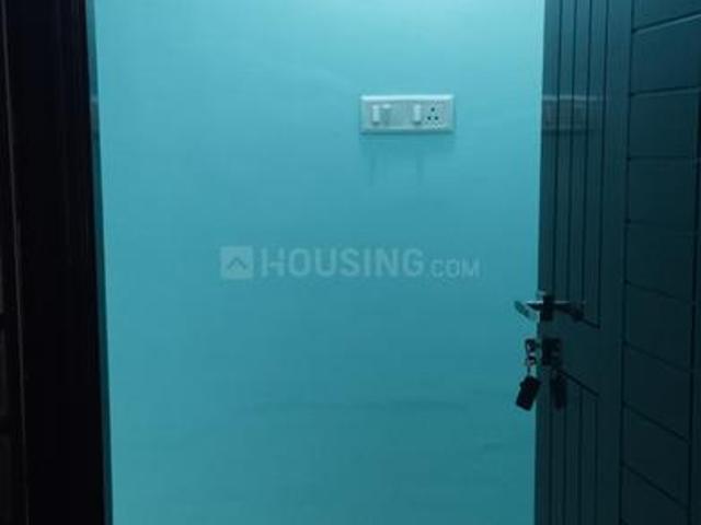 1 BHK Apartment in Srirangam for rent Tiruchirappalli. The reference number is 21359241