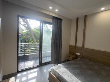 1 BHK Apartment in Sushant Lok Phase 1 for rent Gurgaon. The reference number is 20242610
