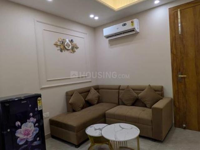 1 BHK Apartment in Sushant Lok Phase 1 for rent Gurgaon. The reference number is 21006646