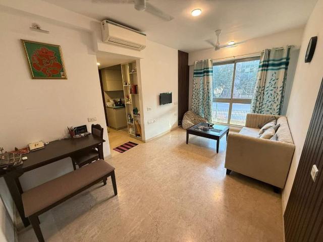 1 BHK Apartment in Powai for rent Mumbai. The reference number is 20066504