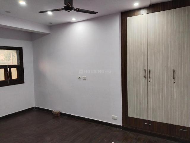 1 BHK Apartment in Patparganj for rent New Delhi. The reference number is 21099303