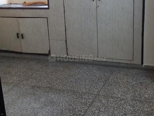 1 BHK Apartment in Patparganj for rent New Delhi. The reference number is 21360737