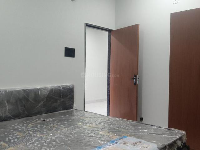 1 BHK Apartment in Palasia for rent Indore. The reference number is 21201558