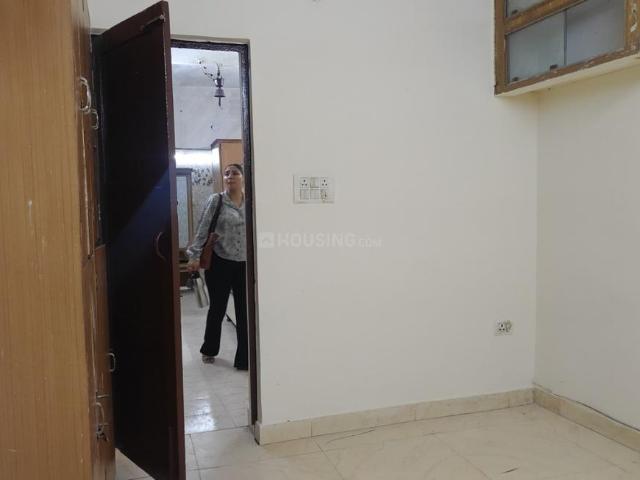 1 BHK Apartment in Paschim Vihar for rent New Delhi. The reference number is 20383543