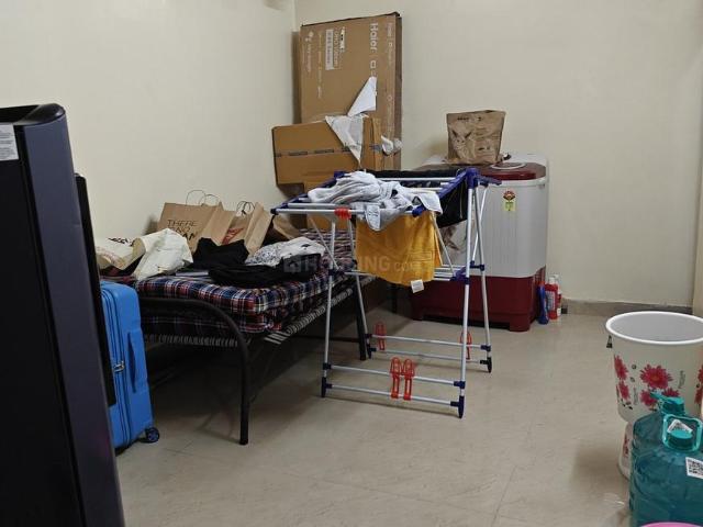 1 BHK Apartment in Paschim Vihar for rent New Delhi. The reference number is 21168499