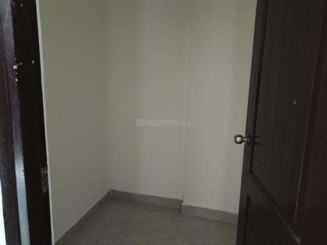 1 BHK Apartment in Phi II for rent Greater Noida. The reference number is 18362584